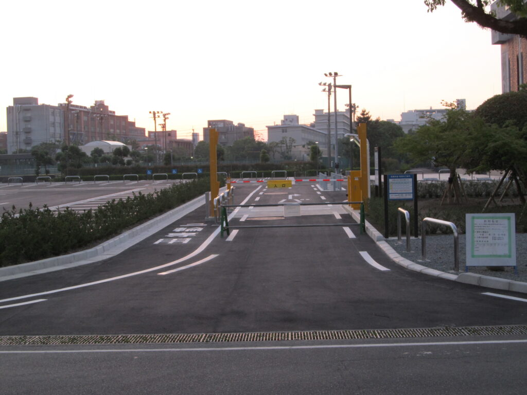 むつみパーク蔵本 駐車場 入口写真